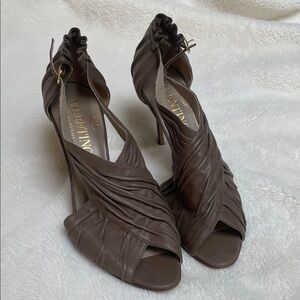 Valentino Women's Elegant Brown Leather Heels